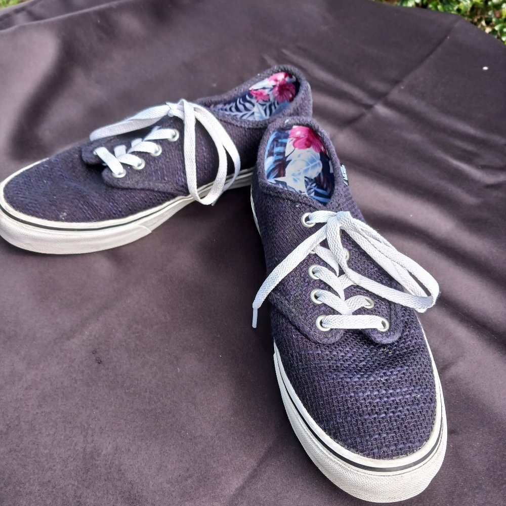 Vans Women's Black Sneakers 9.5